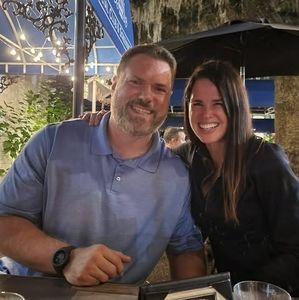 Meet your Posher, Sharon